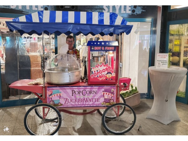 Zuckerwatte / Popcornverteilung